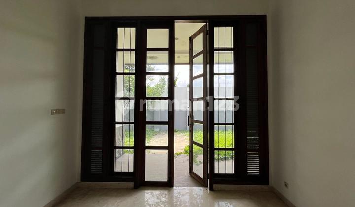 For Sale Exclusive Colonial House Taman Kencana Bogor 5 Bedrooms 2