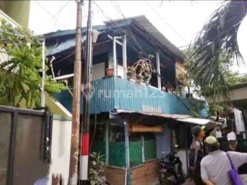 RUMAH SLIPI HITUNG TANAH, 2 LANTAI, LOKASI STRATEGIS 1