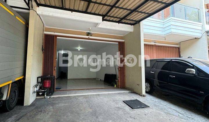 Ruko Baru Tanjung Duren, 3 1/2 Lantai, Full Furnished, Carport 2 1