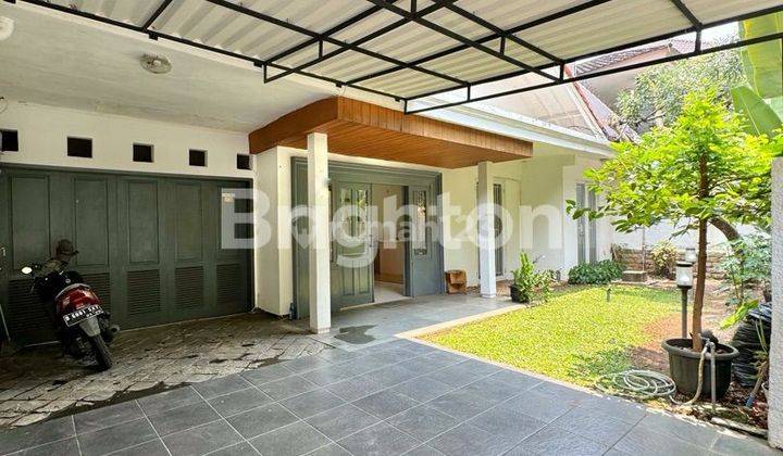 RUMAH GANDARIA, 1½ LANTAI DENGAN KOLAM RENANG, EX KAFE 2