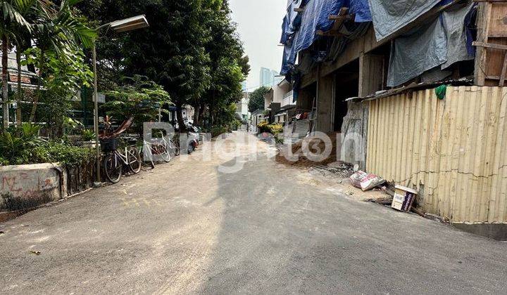 Rumah Baru Indent Tanjung Duren Sisa 2 Unit, 3 Lantai Row 2 Mobil 2