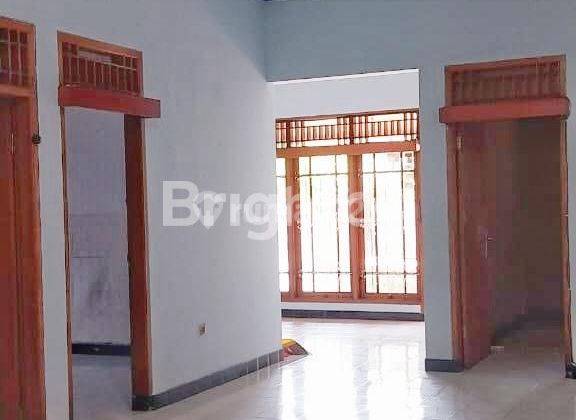 Rumah 1 Lantai Pinggir Jalan Besar Bisa Untuk Usaha Tanjung Duren 2