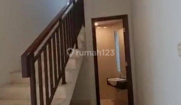 Jual Nego Rumah Bagus Terawat di di BTD 2, Kota Baru Parahyangan  2