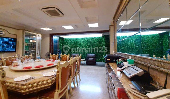 Rumah 3 Lantai Bagus Furnished SHM di Jalan Plaju, Jakarta Pusat 7