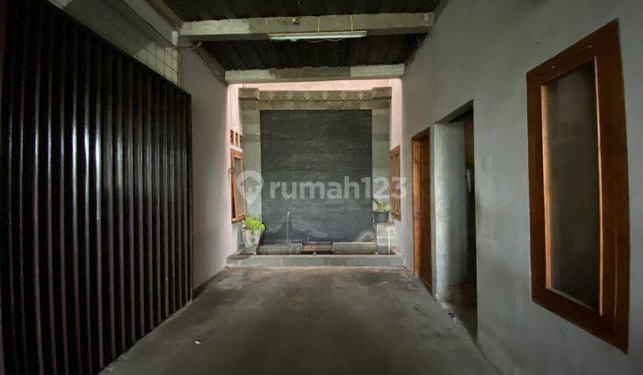 Rumah 2 Lantai Bagus SHM di Dekat Stasiun Buaran, Jakarta Timur 2