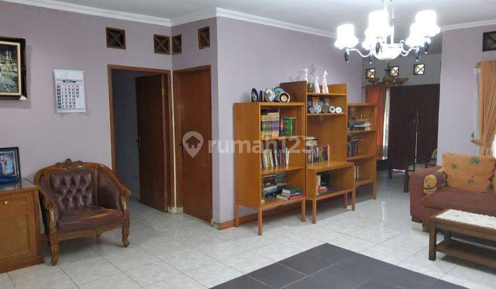 Rumah 2 Lantai Butuh Renovasi SHM di Jalan Patriot Kranji Bekasi 2