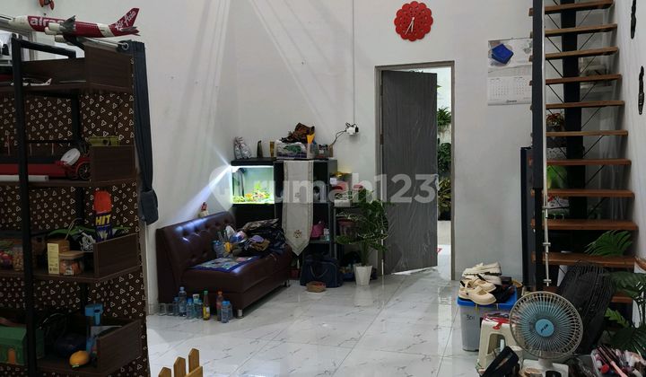 Dijual Rumah Siap Pakai Semarang Barat 2