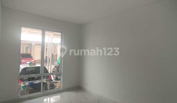 Dijual Rumah Bagus Paramount Village 2