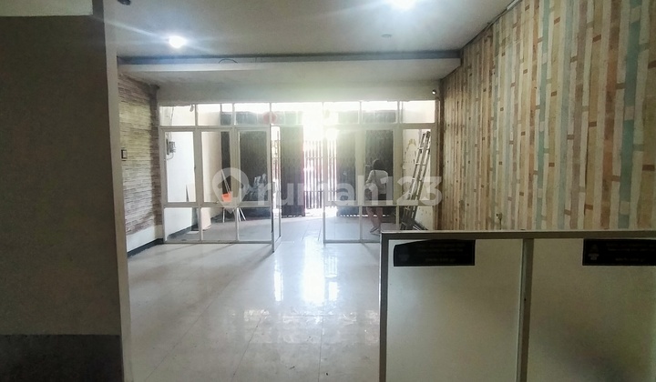 For Rent Strategic Shop House In Semarang City 2