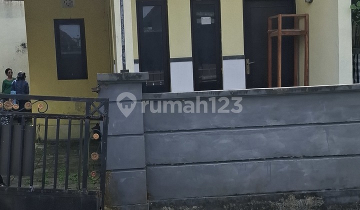 For sale. Very strategic location house in Tabanan City. For sale. Very strategic location house in Tabanan City.