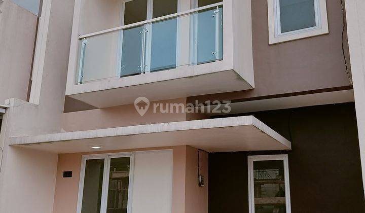 Perumahan 2 lantai ready stock terbatas siap huni  1