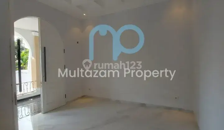 Rumah mewah di cilandak dalam komplek tenang 5