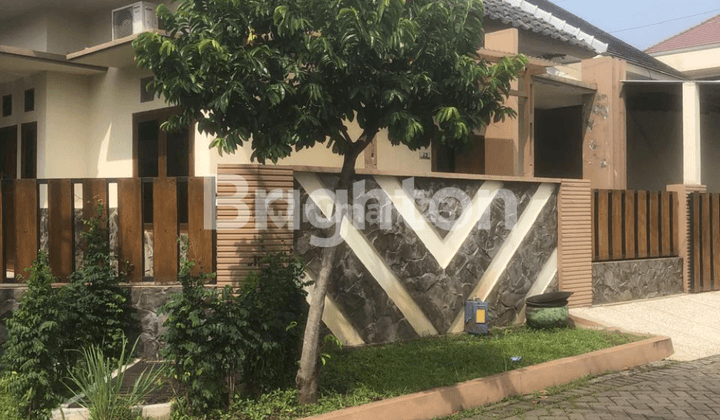 RUMAH HOOK DI PLAOSAN MALANG 2