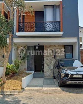 Disewakan Rumah Modern Minimalis Full Furnished 2 Lantai di Adyna Residence Malang 1