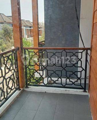 Disewakan Rumah Modern Minimalis Full Furnished 2 Lantai di Adyna Residence Malang 2