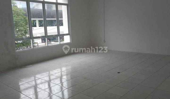 Ruko Siap Pakai Baru Renovasi Jalan Agus Salim Semarang 9