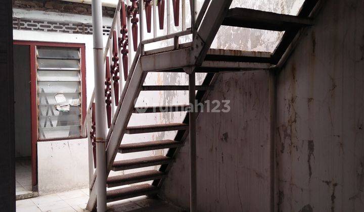 RUMAH BESAR DISEWAKAN DISEKITAR SEMARANG TIMUR 4
