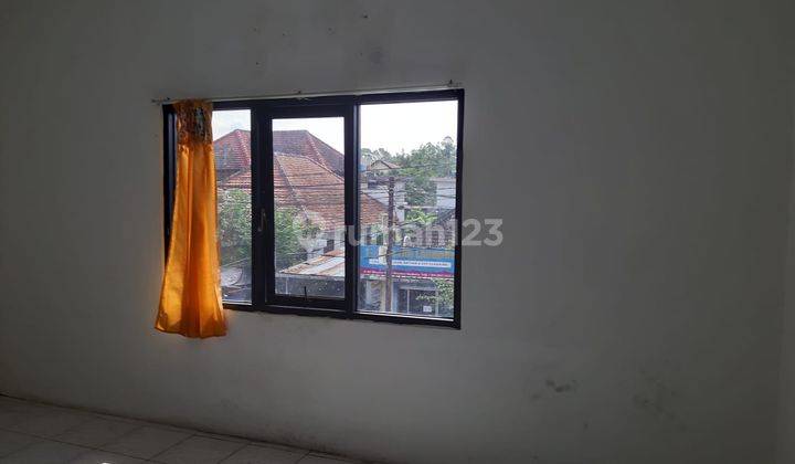 Ruko strategis di pusat kota solo 4