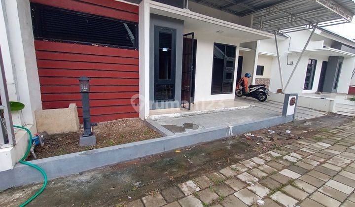 Disewakan rumah baru gress cluster di gentan hunian nyaman dan aman 3