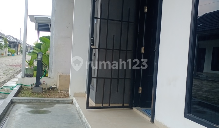 Disewakan rumah baru gress cluster di gentan hunian nyaman dan aman 4