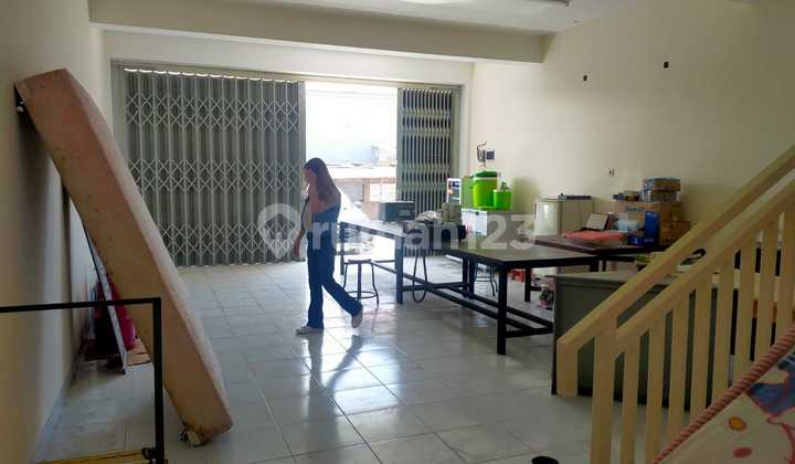 New 2-Storey Shop House in Laweyan Solo 2