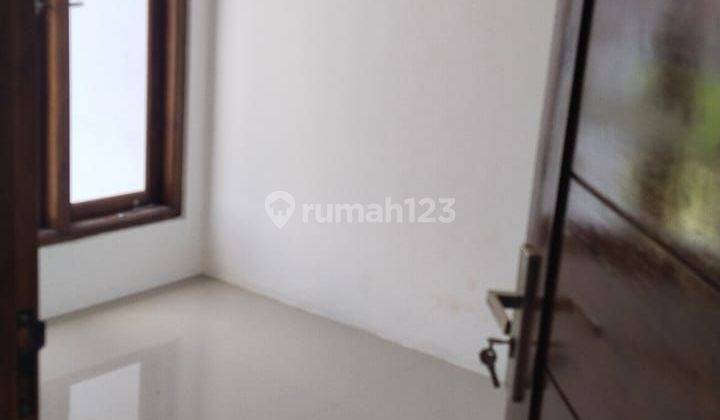 Rumah Kontrakan 2 Lantai Hadap Timur Di Purbayan Gentan 2