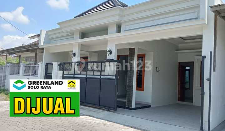 Rumah Baru Mewah 3 Kamar Tidur di Gentan