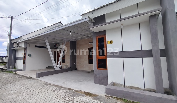 New House Rental in Gentan Surakarta