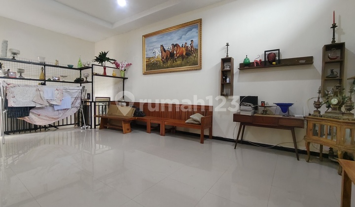 Rumah Murah 2 Lantai Cocok Untuk Usaha Dan Hunian 2