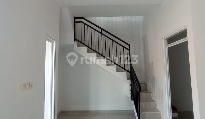 Rumah Ready Siap Huni Model Mezzanine di Depok 5