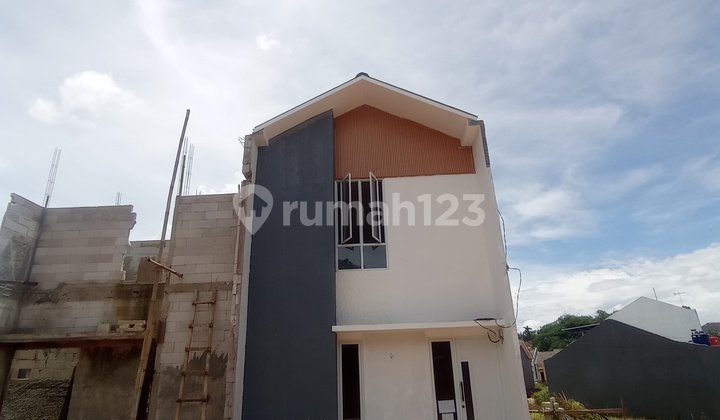 Rumah Terlaris Harga Murah Model Mezzanine di Depok 1