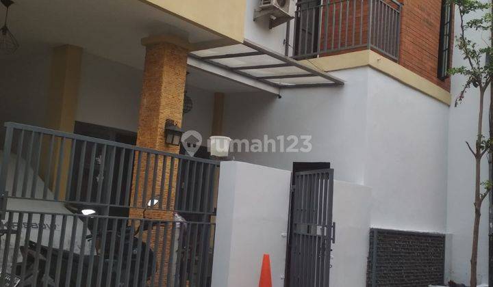 Di Jual Rumah Perumahan Villa Mutiara Bintaro Jakarta Selatan 1