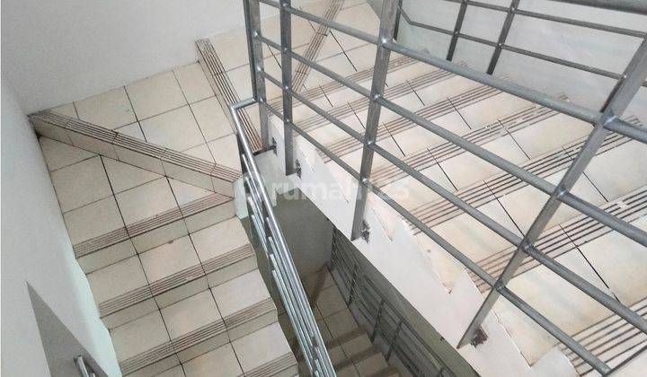 Disewakan Ruko Gandeng 3 Lantai Depan Mall Teras Kota Bsd City 14