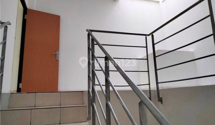 Disewakan Ruko Gandeng 3 Lantai Depan Mall Teras Kota Bsd City 16