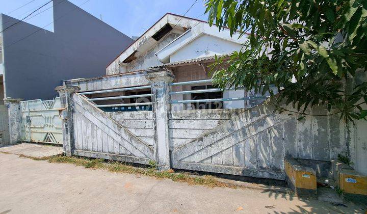 Di Jual Rumah Hitung Tanah di Palem Ratu Jakarta Barat 1