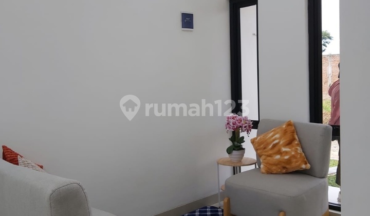 House around Gading Serpong, BSD, just 500 million near the toll exit. 2