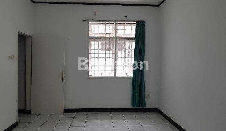 SEWA RUMAH BARU RENOVASI TINGGAL MASUK 3+1 KAMAR TIDUR DI PHARMINDO CIMAHI SELATAN 2