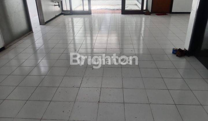 SEWA RUMAH UNTUK KANTOR / RUMAH TINGGAL BARU RENOVASI DI SUMBER SARI BANDUNG 1