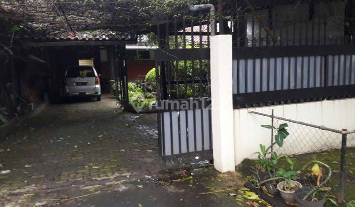 Dijual Rumah Bagus di Jalan Dago 1