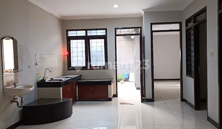 Rumah minimalis modern di di Sumber sari,dekat jalan tol pasirkoja 7