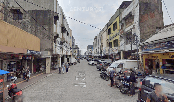 Ready-to-Use Shop House in Cibadak, One Direction Main Road 1