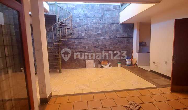Rumah Cozy Jl.Kembar Mas Pasirluyu Regol 2