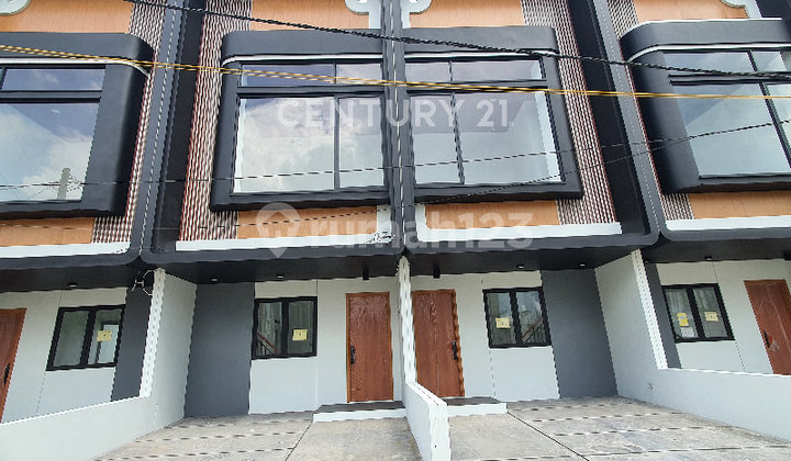 Rumah Baru 2 Lantai, 500M Dari Kbp Padalarang Bandung