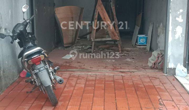 Rumah Lokasi Strategis Dekat Sekolah BPK Holis 1