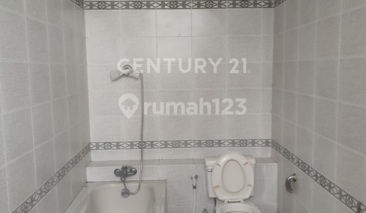 Nice House Ready to Occupy in Setraduta Bandung 2