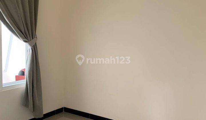 Rumah Semi Furnished SHM - Sertifikat Hak Milik di Rungkut 9