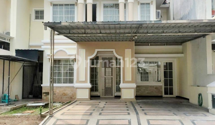  Rumah Bagus di Pakuwon City Furnished SHM - Sertifikat Hak Milik 1
