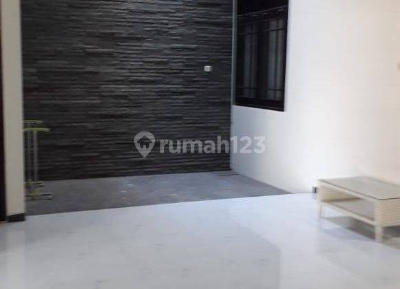 Rumah Semi Furnish Strategis Jln Jemursari, Pln 10.000 Watt 9