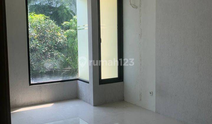 Ruko di Jln Semolowaru Langsung Jalan Utama, Cocok Untuk Kantor 6