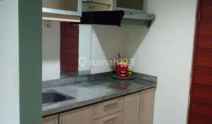 Lantai Rendah, Apartemen High Point Siwalankerto Dekat Petra 1